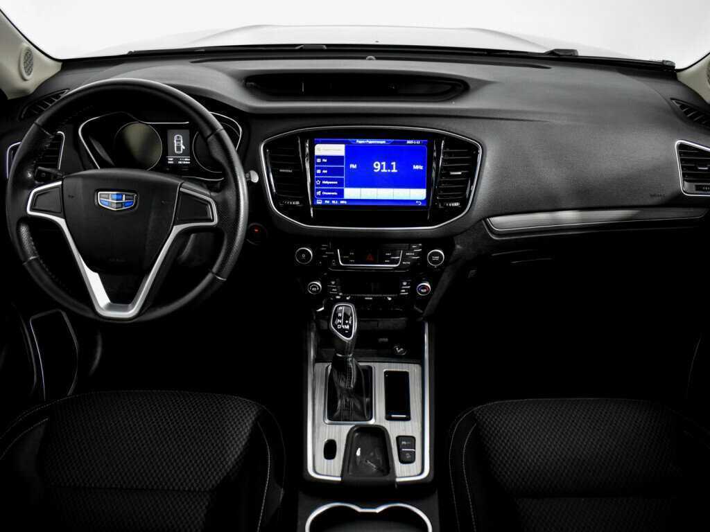 Geely Emgrand X7 2019 года с пробегом. Фото: #12