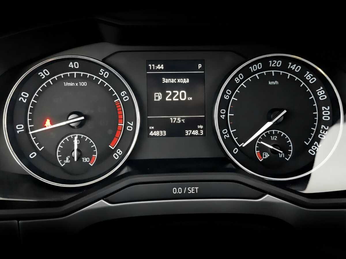 Skoda Superb 2019 года с пробегом. Фото: #10