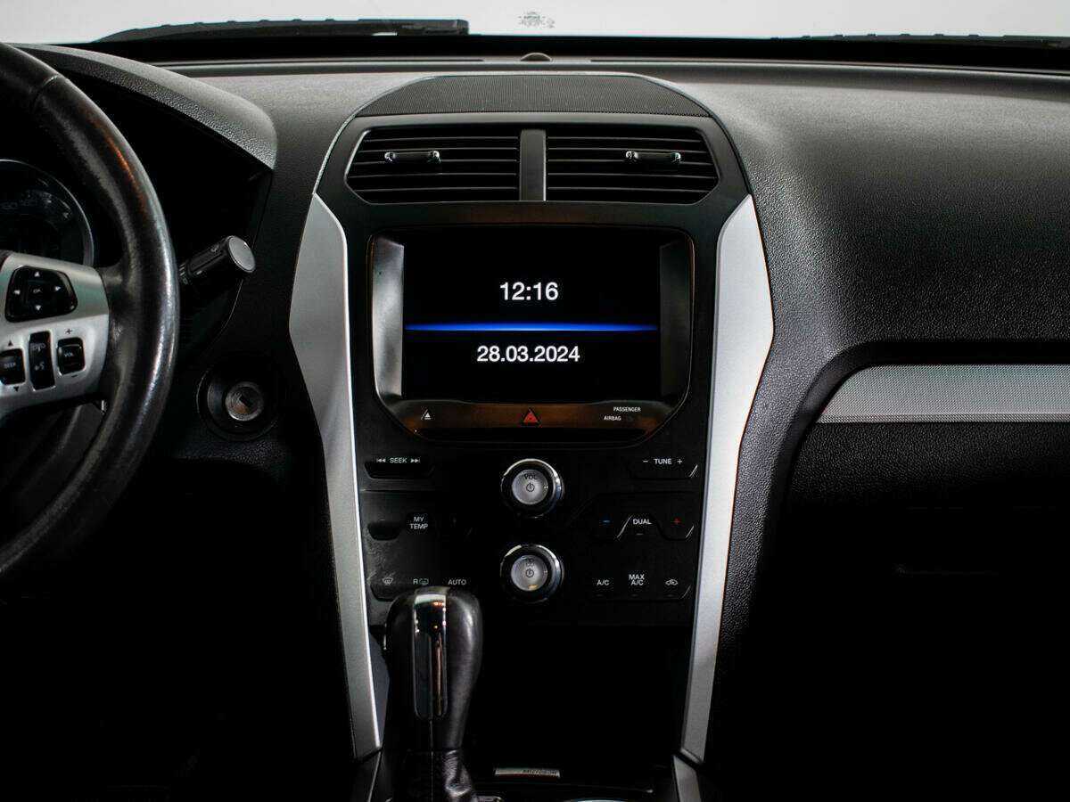 Ford Explorer 2014 года с пробегом. Фото: #8