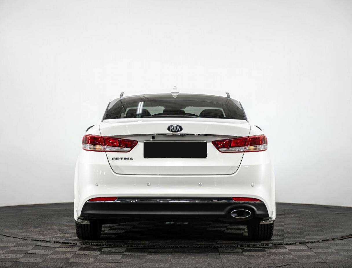 Kia Optima 2017 года с пробегом. Фото: #4