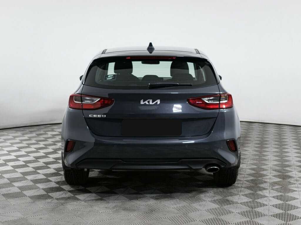 Kia Ceed 2022 года с пробегом. Фото: #4