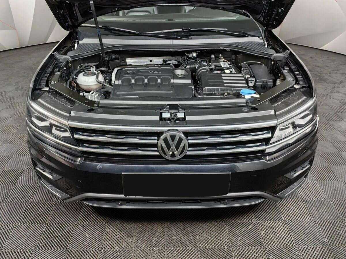 Volkswagen Tiguan 2018 года с пробегом. Фото: #16