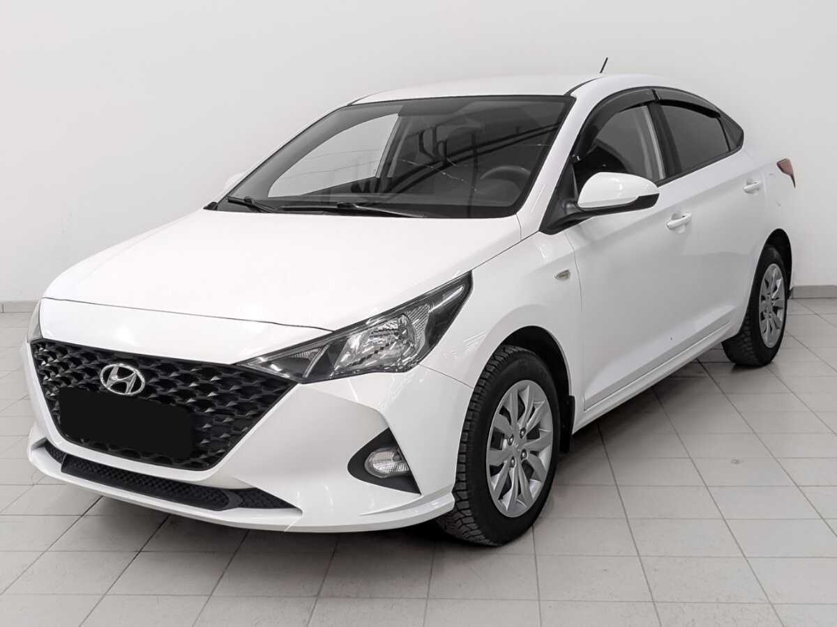 Hyundai Solaris 2021 года с пробегом. Посмотреть фото