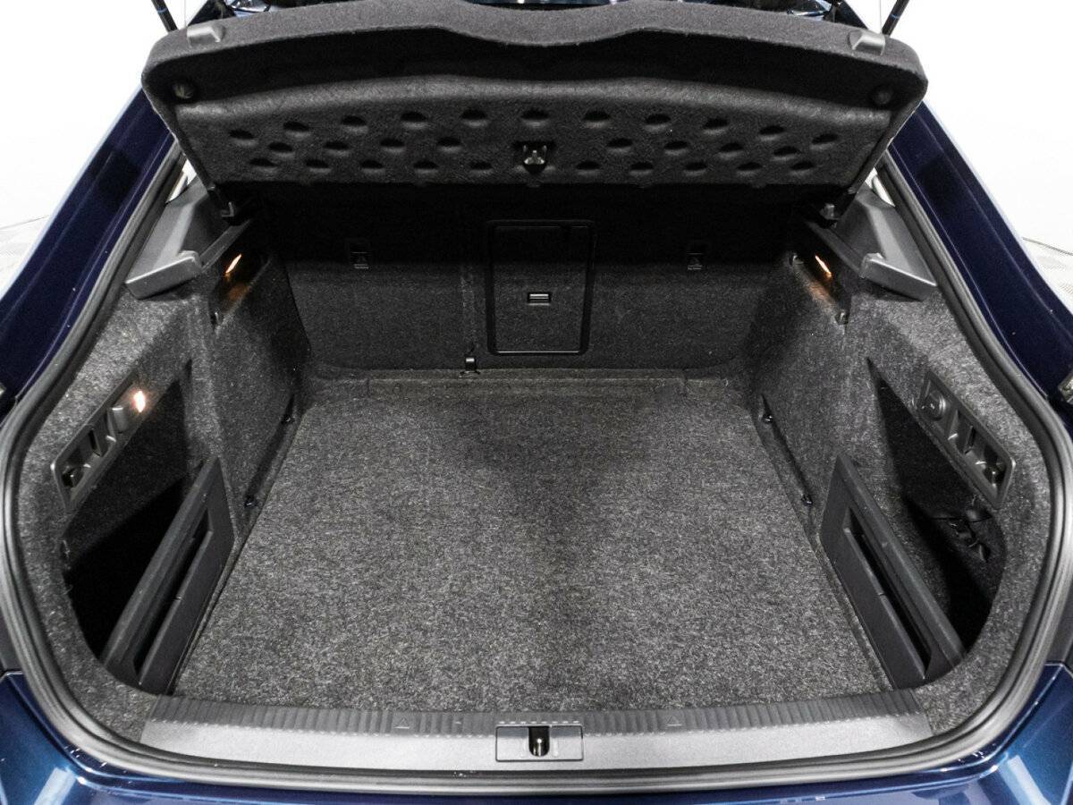 Skoda Superb 2015 года с пробегом. Фото: #14