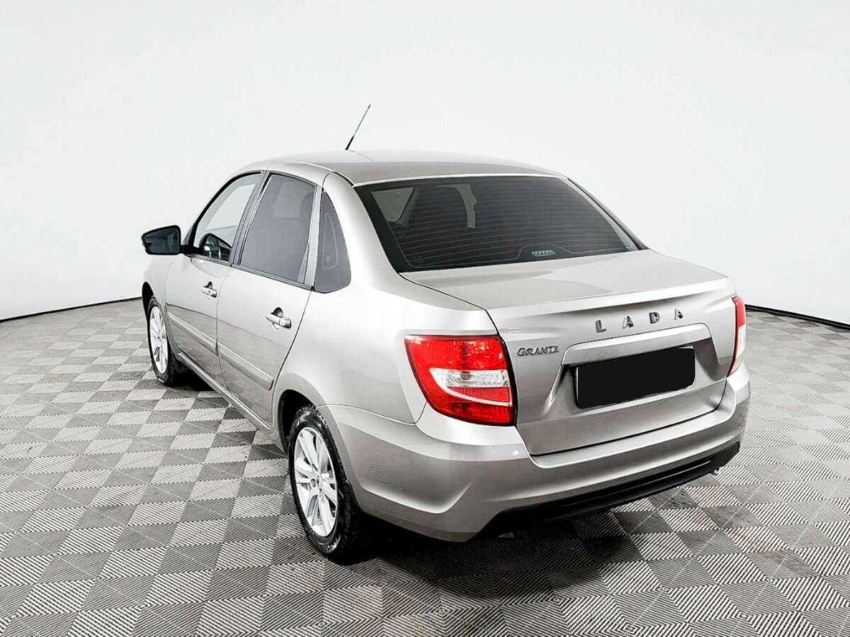 Lada (ВАЗ) Granta 2019 года с пробегом. Фото: #6