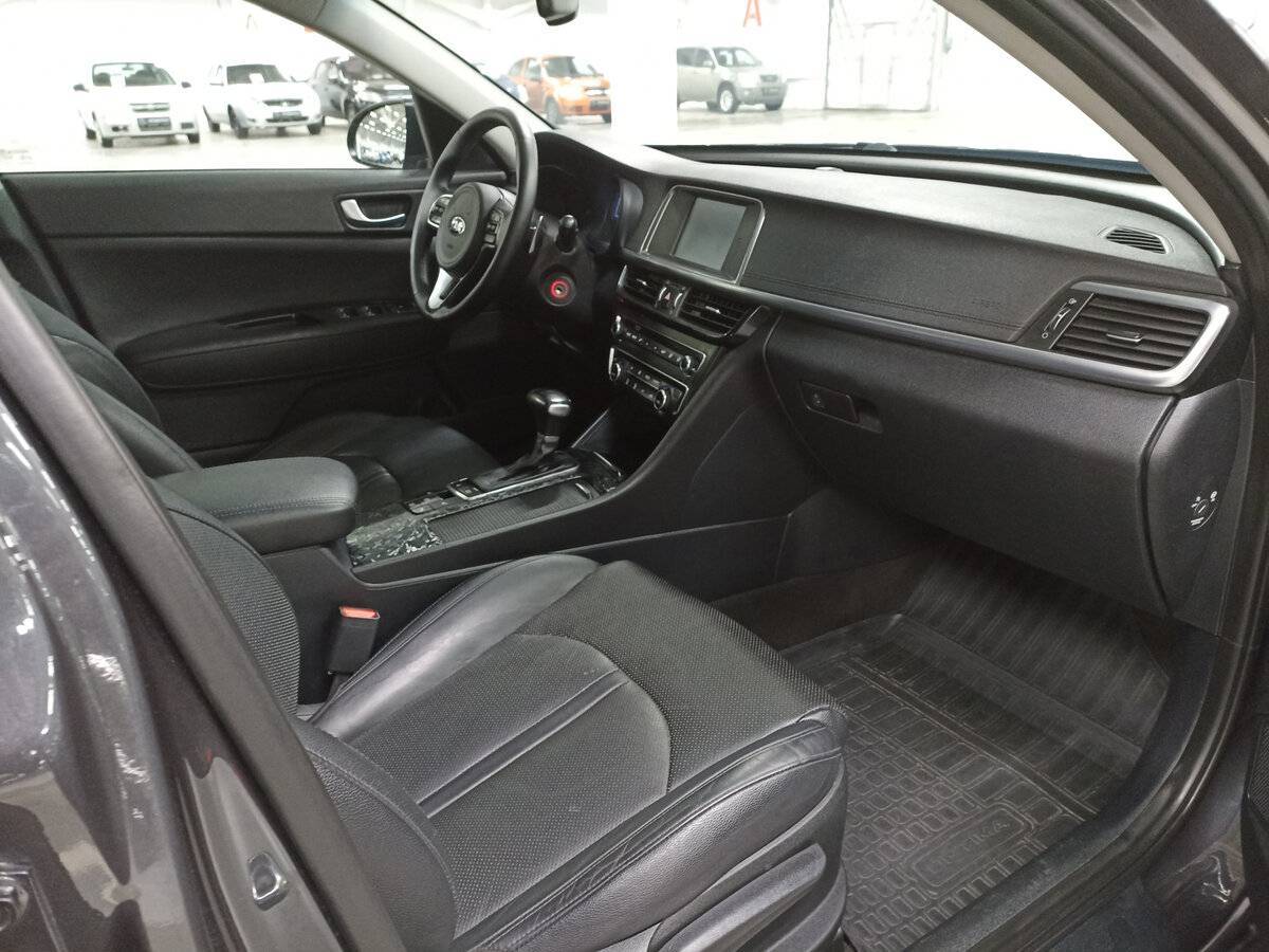 Kia Optima 2018 года с пробегом. Фото: #10