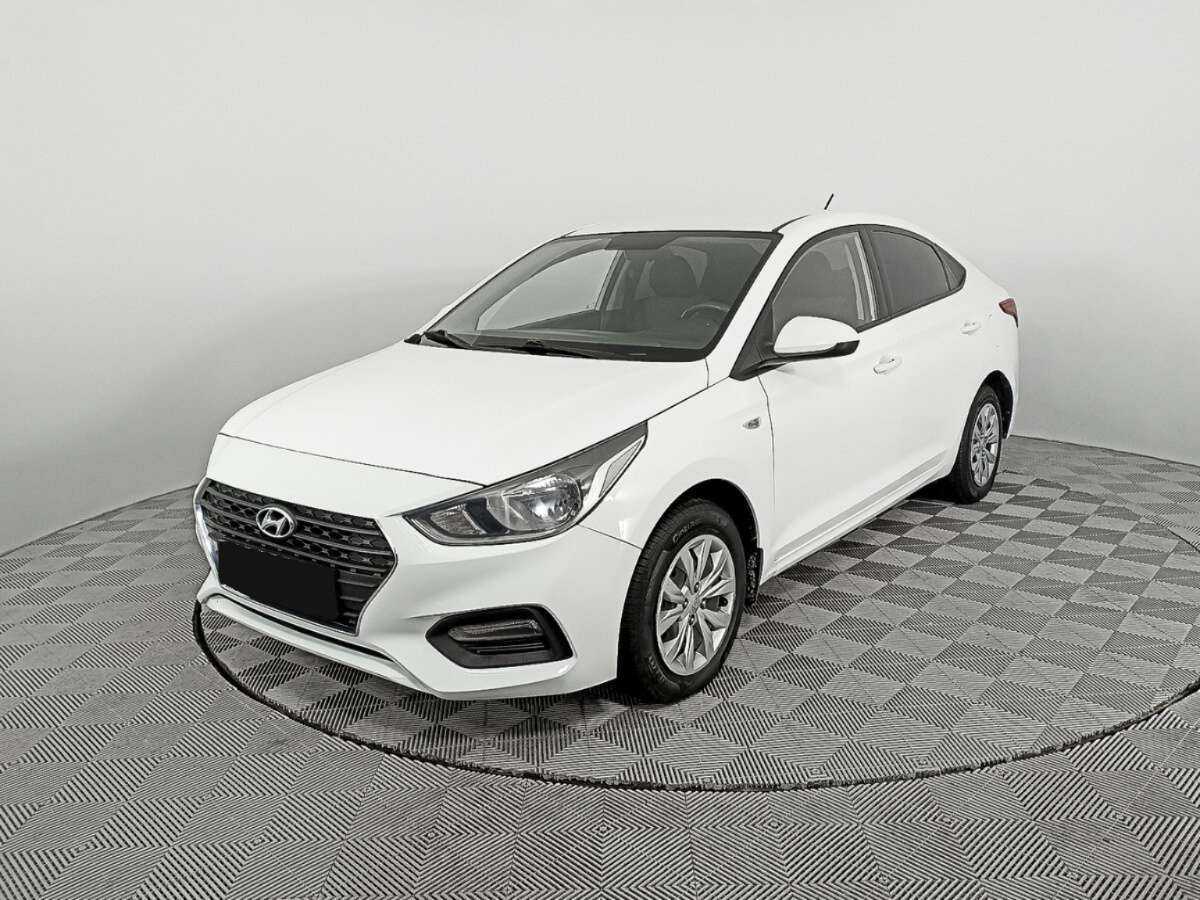 Hyundai Solaris 2019 года с пробегом. Посмотреть фото