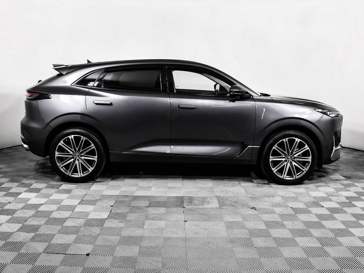 Changan UNI-K 2024 года с пробегом. Фото: #3