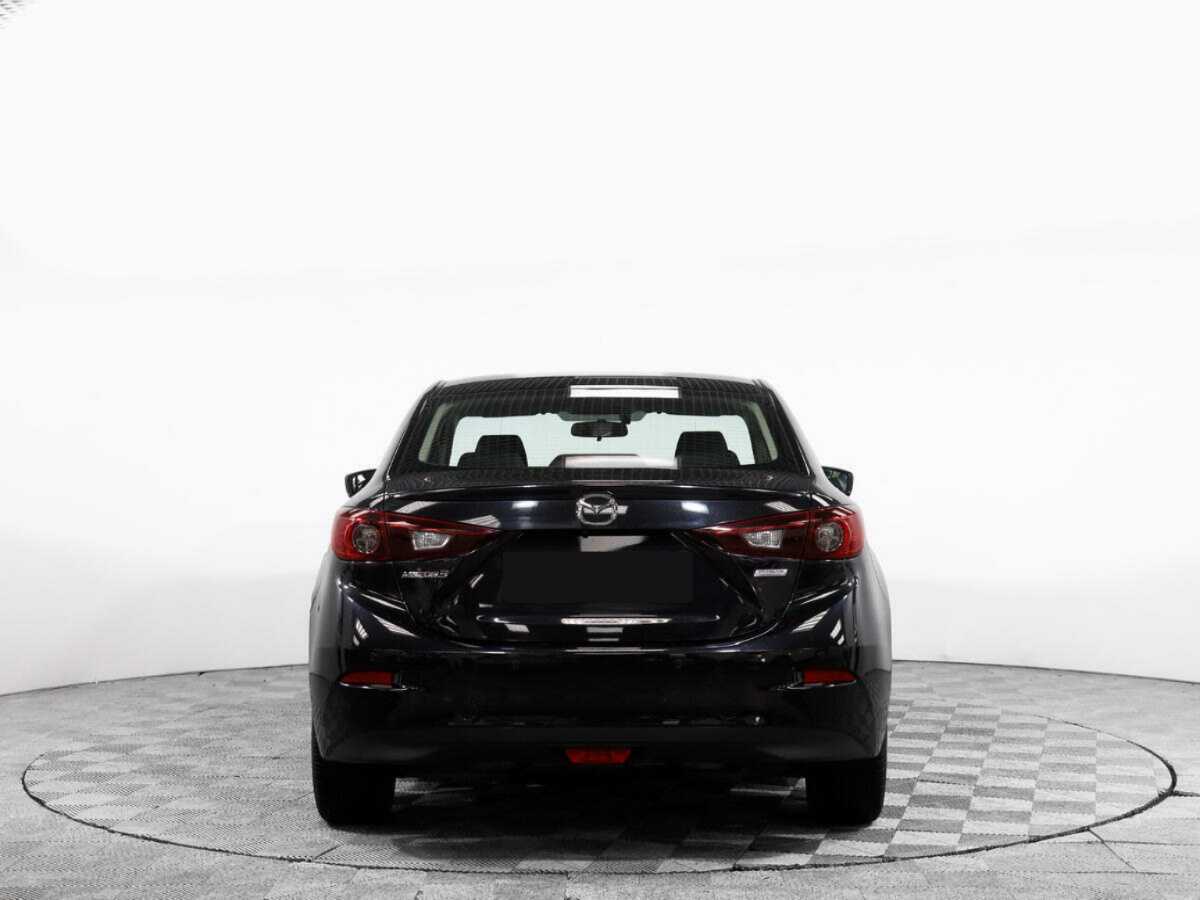 Mazda 3 2017 года с пробегом. Фото: #4