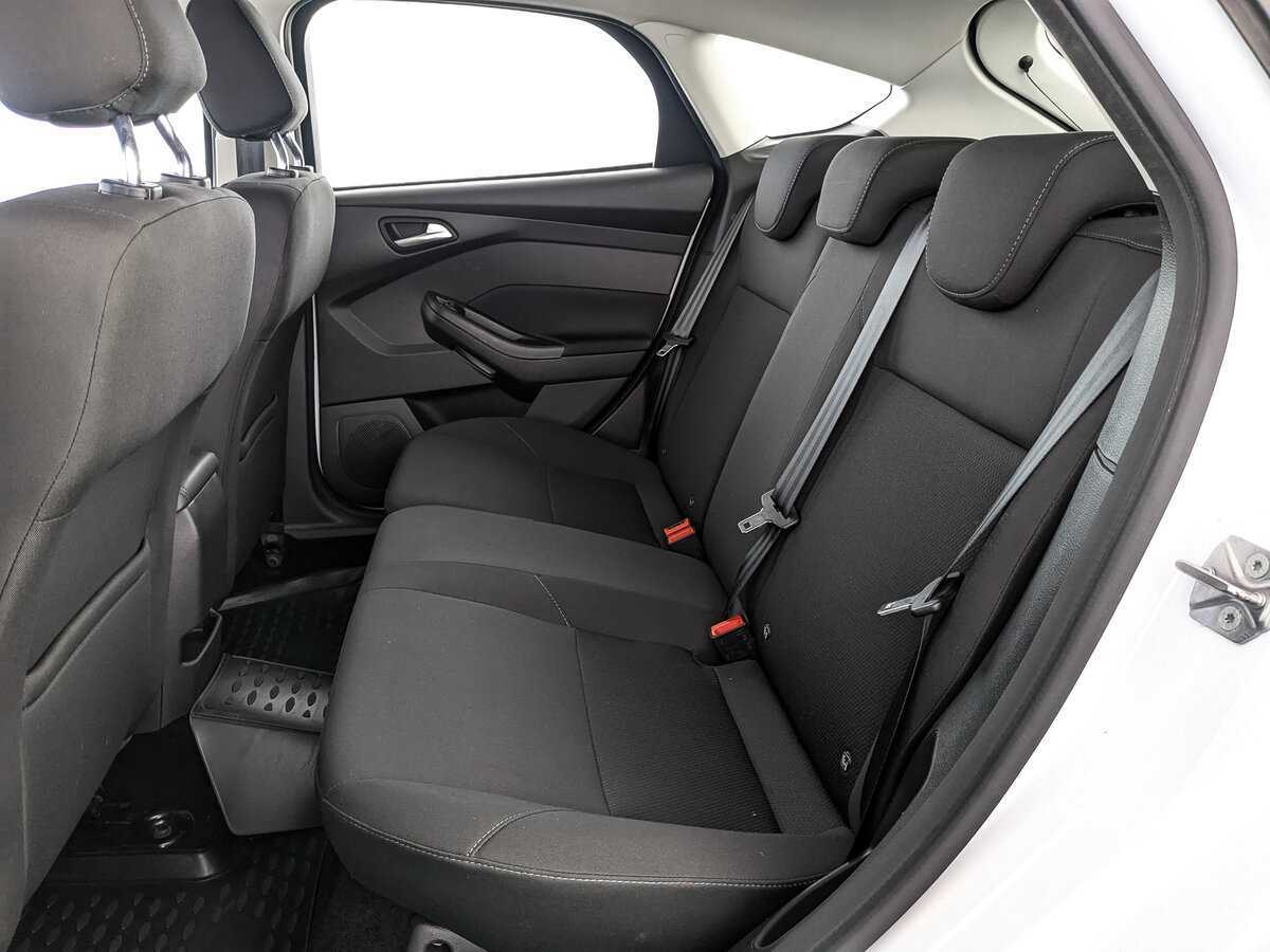 Ford Focus 2018 года с пробегом. Фото: #9