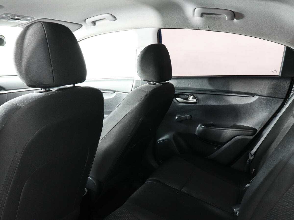 Kia Rio 2021 года с пробегом. Фото: #11