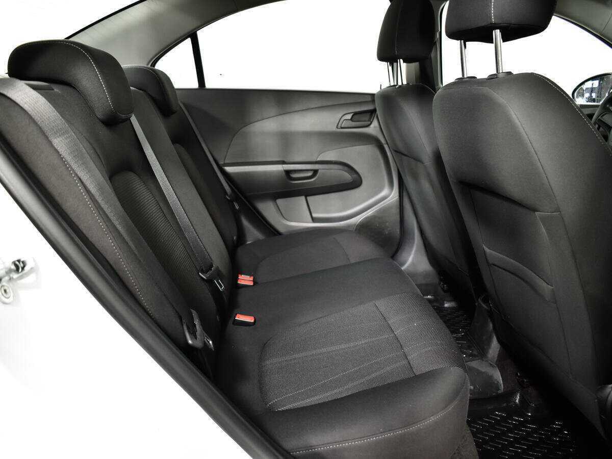 Chevrolet Aveo 2012 года с пробегом. Фото: #9