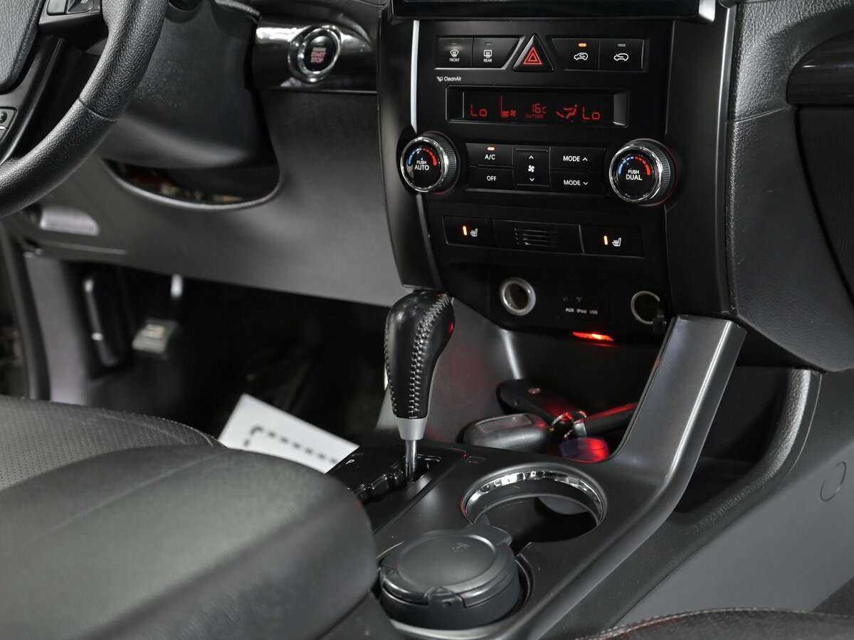 Kia Sorento 2012 года с пробегом. Фото: #9