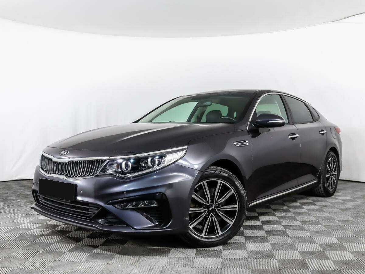 Kia Optima 2018 года с пробегом. Посмотреть фото