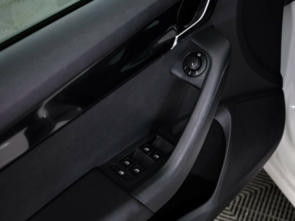 Skoda Octavia 2015 года с пробегом. Фото: #11