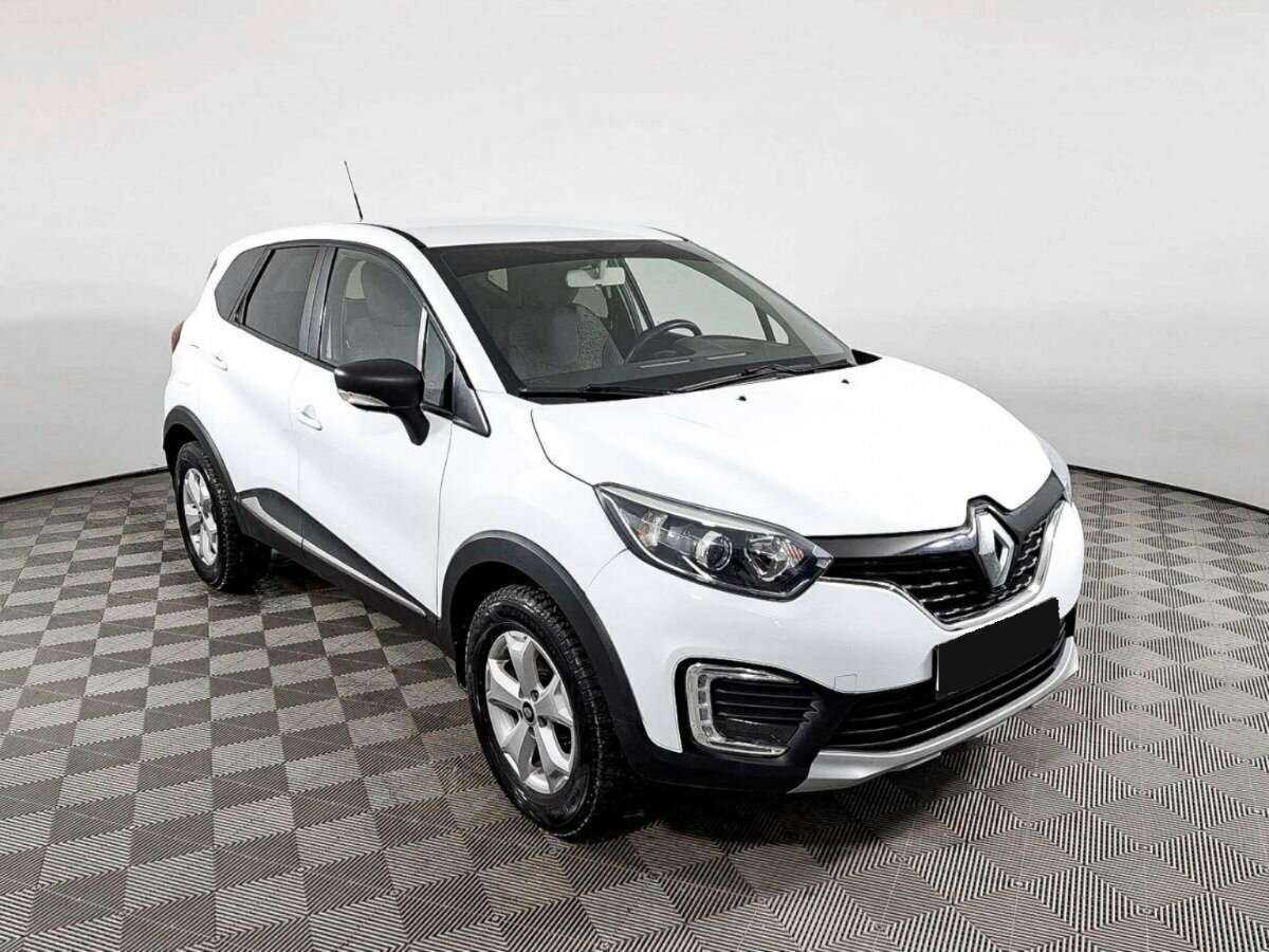 Renault Kaptur 2018 года с пробегом. Фото: #2