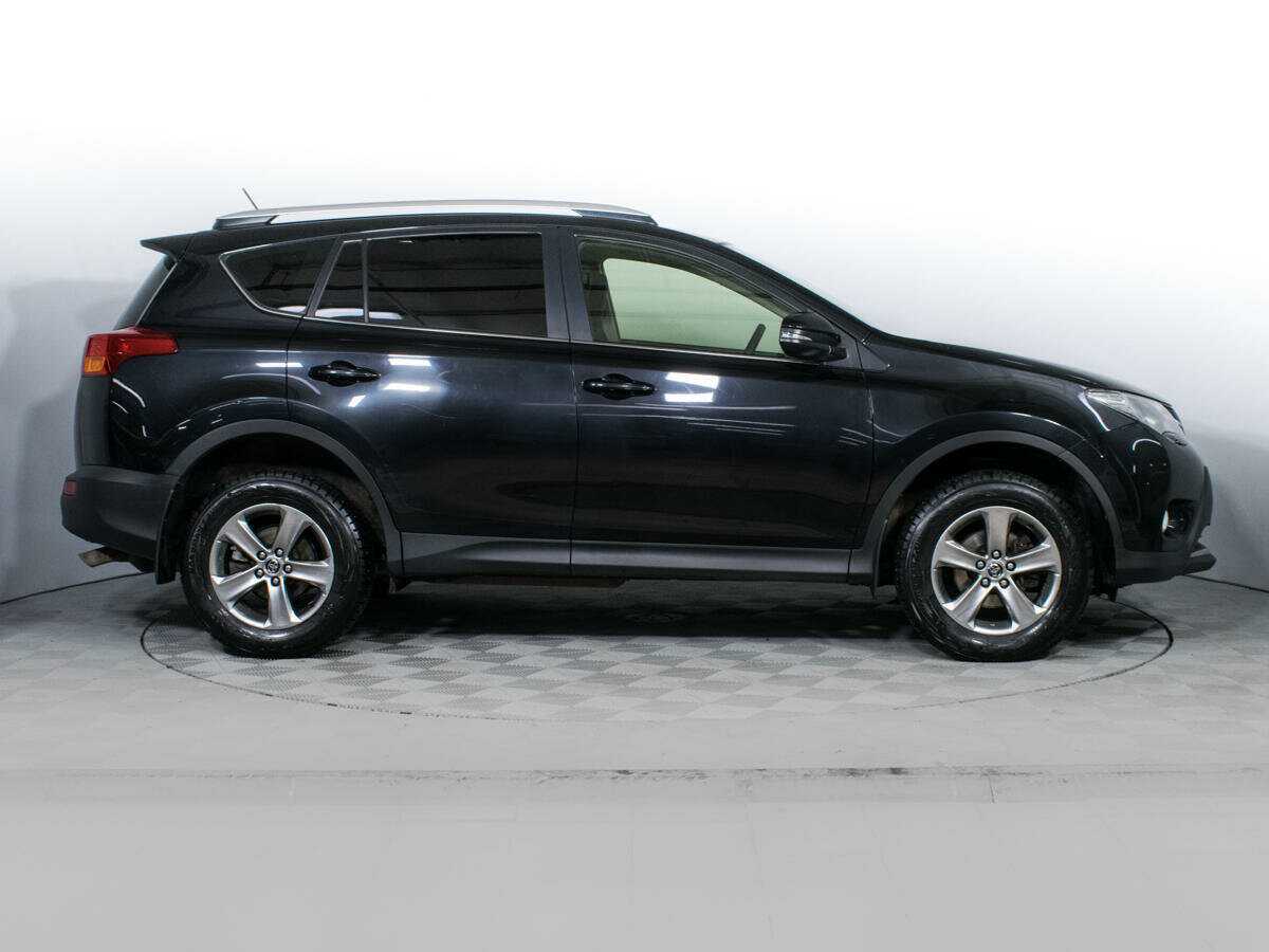 Toyota RAV4 2015 года с пробегом. Фото: #3