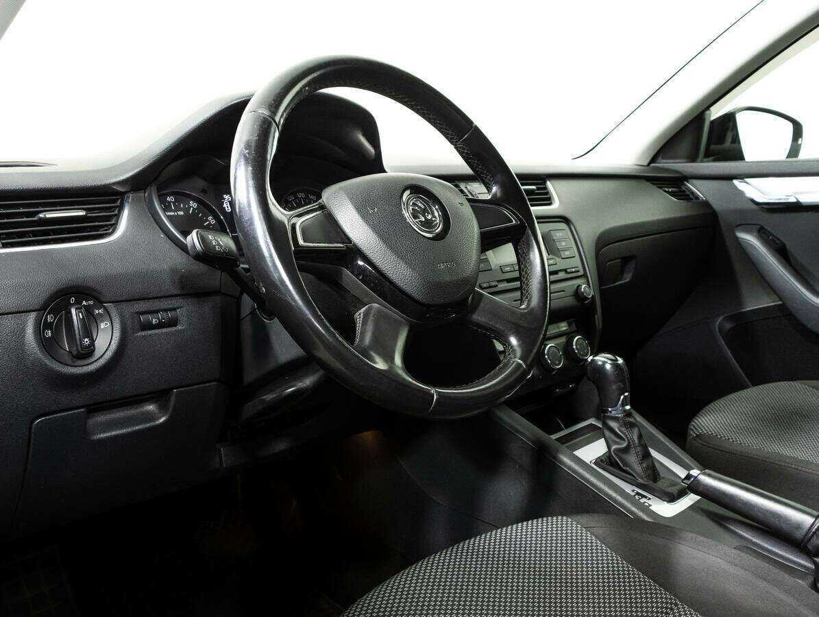 Skoda Octavia 2014 года с пробегом. Фото: #10
