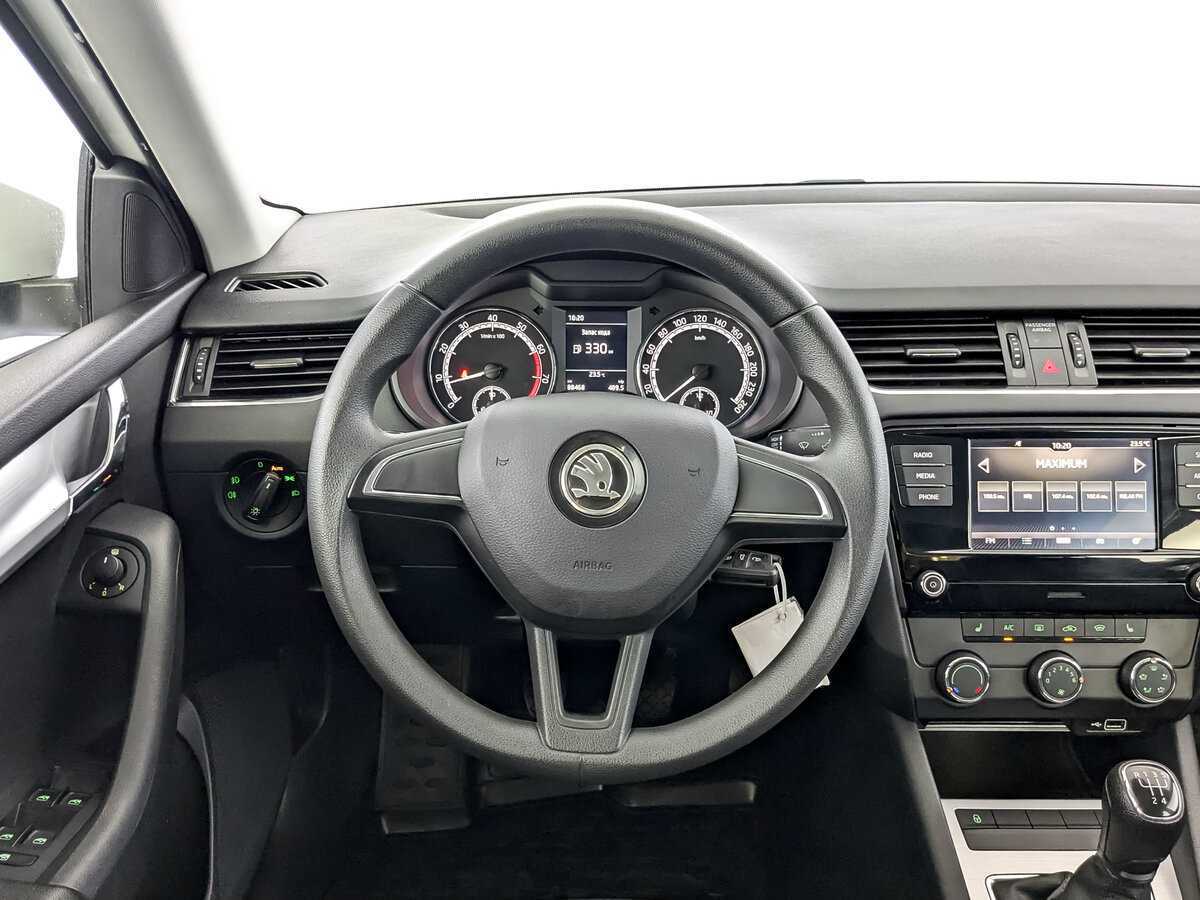 Skoda Octavia 2019 года с пробегом. Фото: #16