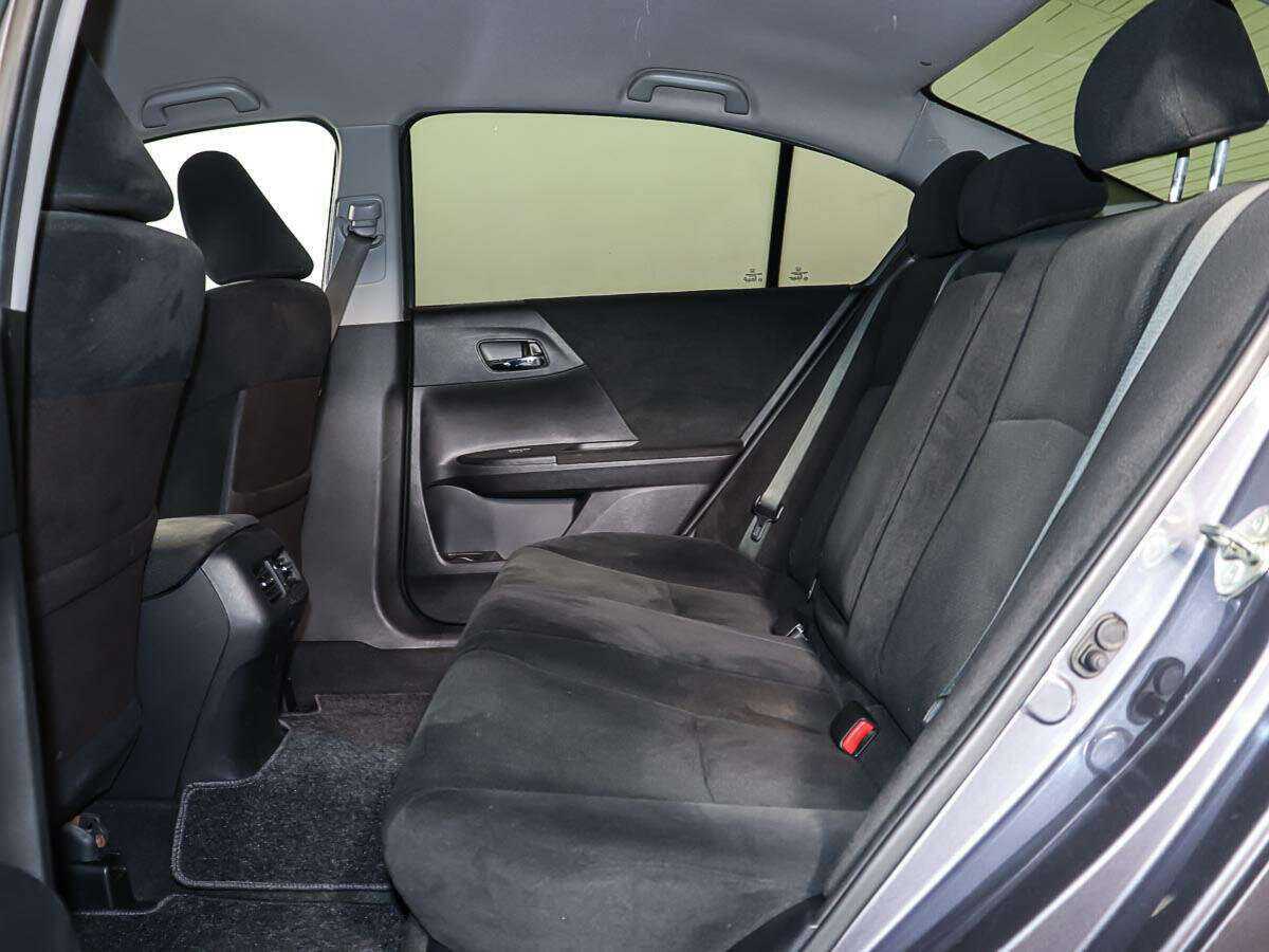 Honda Accord 2013 года с пробегом. Фото: #6