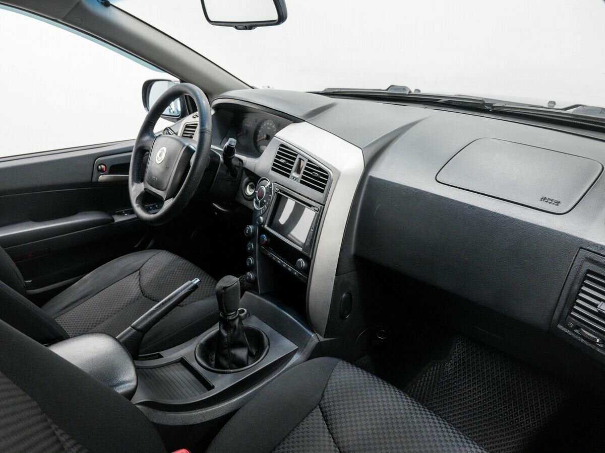 SsangYong Kyron 2013 года с пробегом. Фото: #3