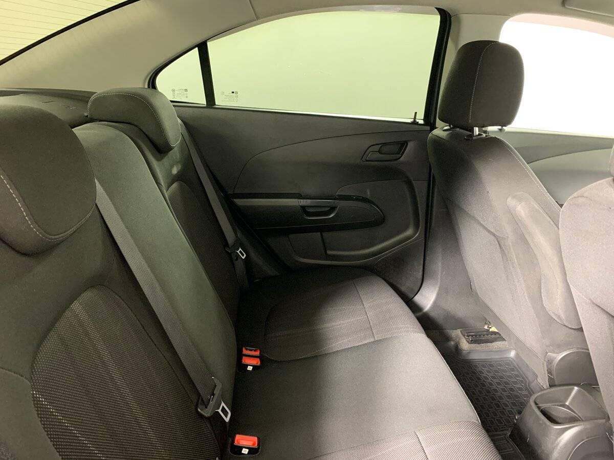 Chevrolet Aveo 2014 года с пробегом. Фото: #16