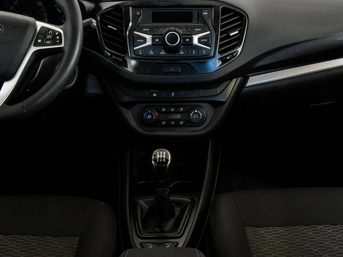 Lada (ВАЗ) Vesta 2021 года с пробегом. Фото: #10