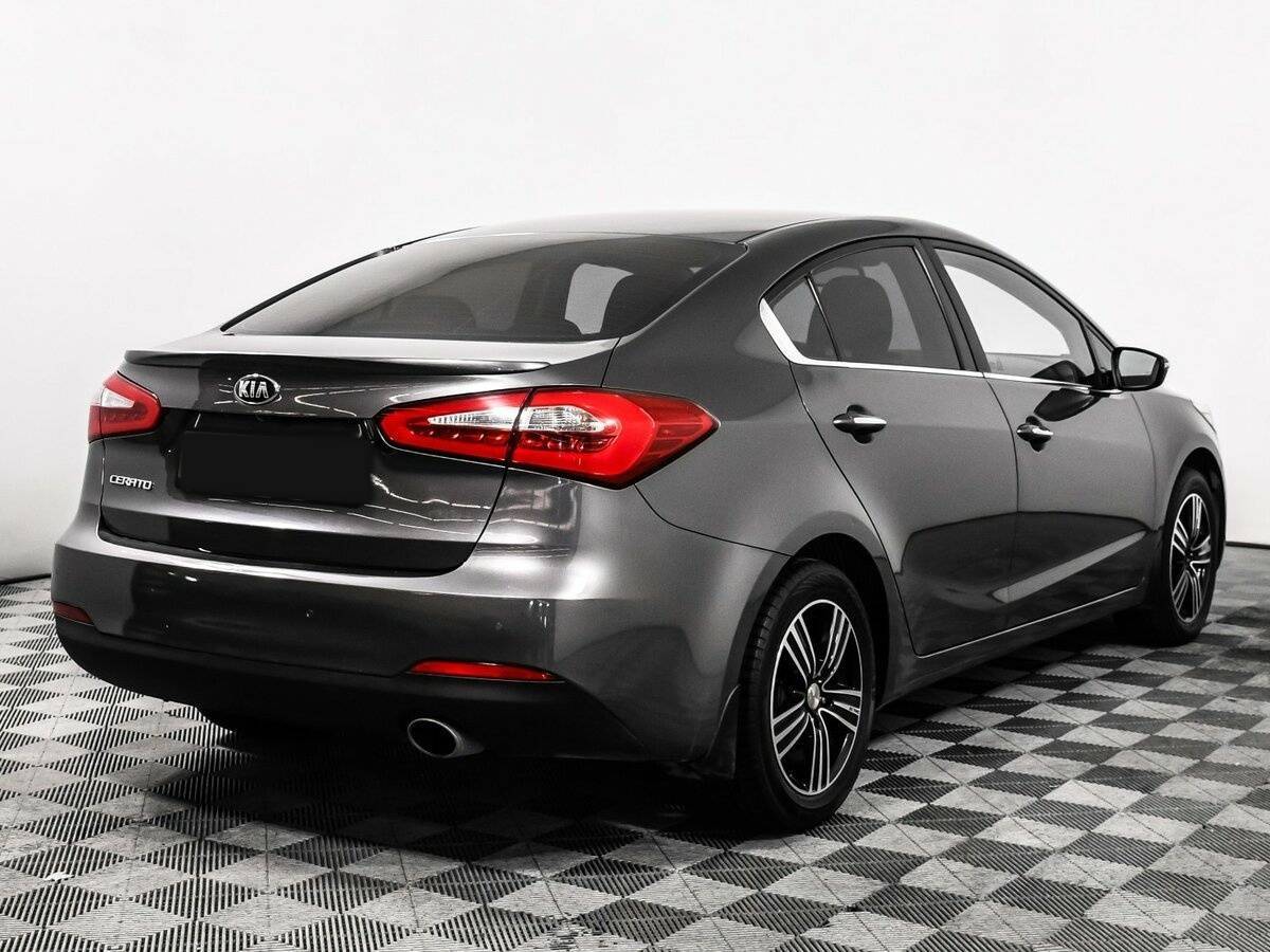 Kia Cerato 2015 года с пробегом. Фото: #4