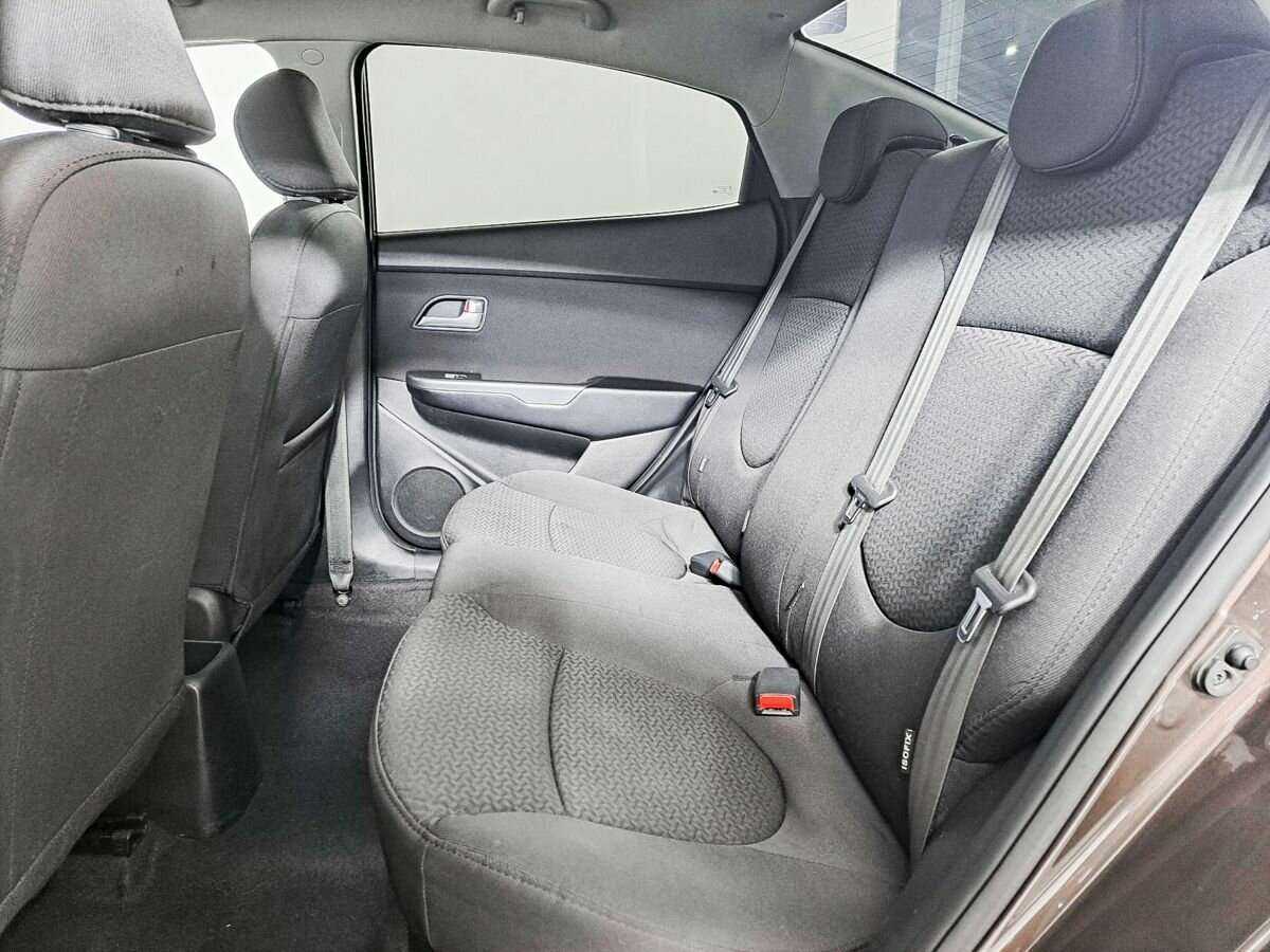 Kia Rio 2015 года с пробегом. Фото: #8