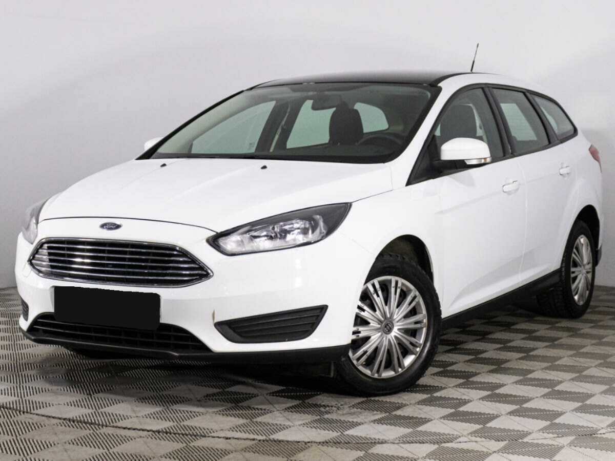 Ford Focus 2017 года с пробегом. Посмотреть фото