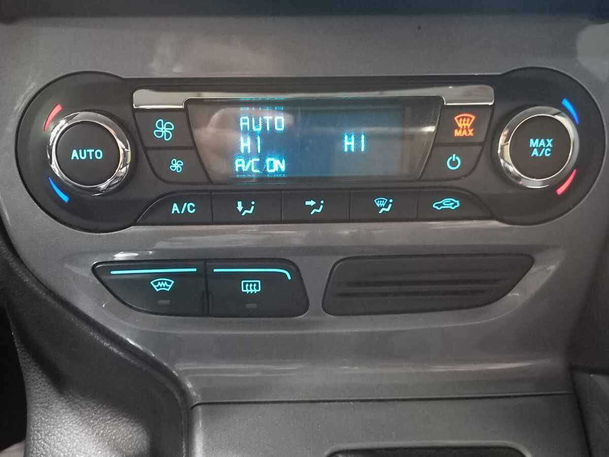 Ford Focus 2014 года с пробегом. Фото: #14