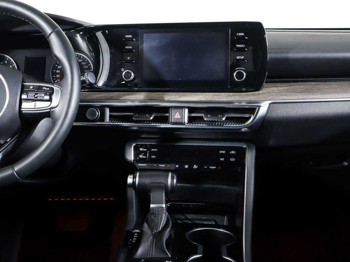 Kia K5 2021 года с пробегом. Фото: #11