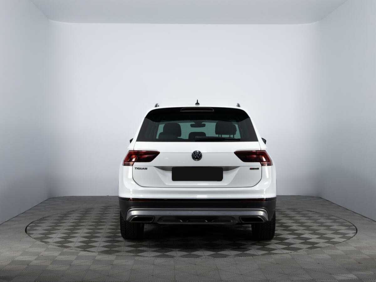 Volkswagen Tiguan 2019 года с пробегом. Фото: #5