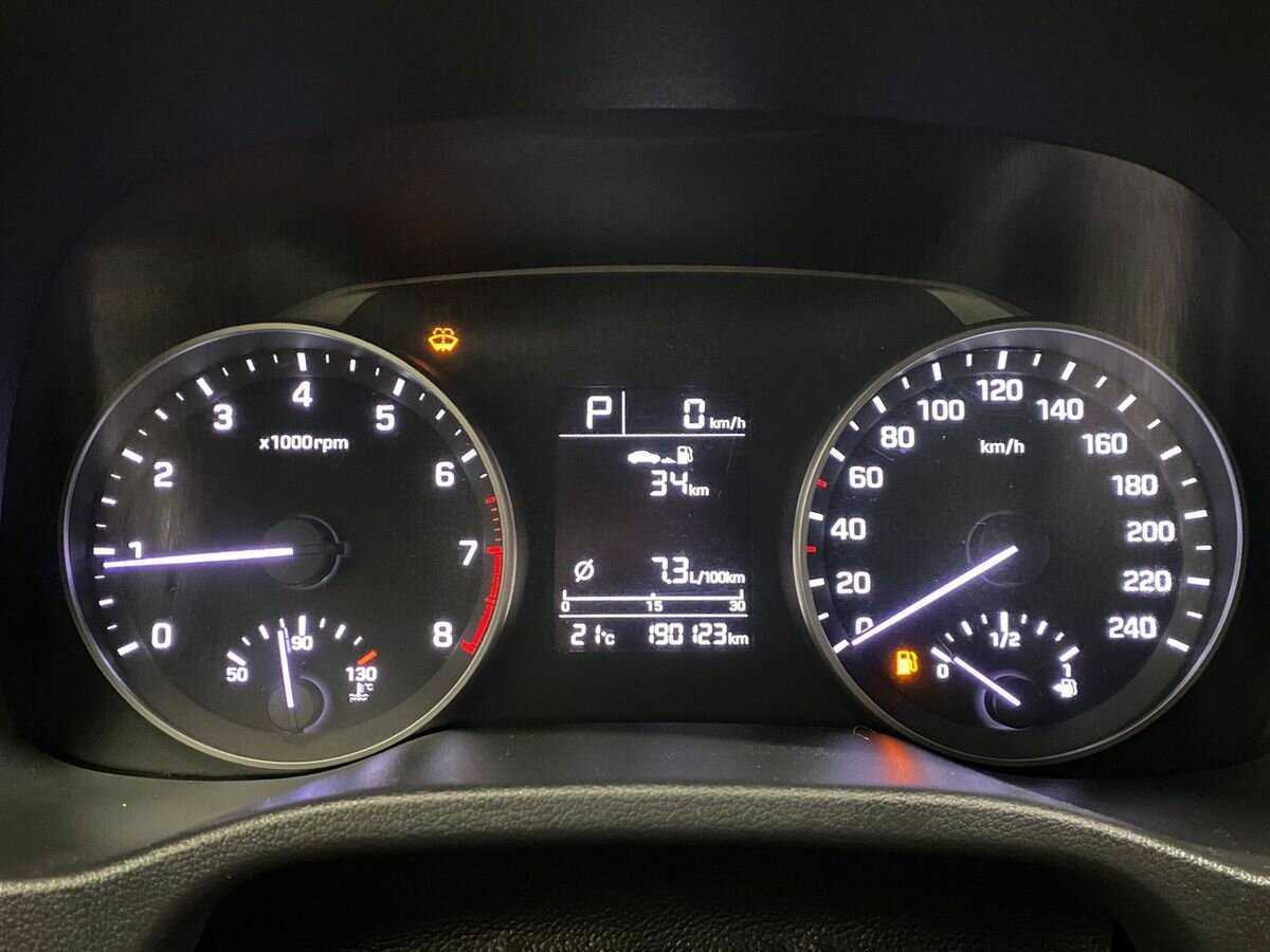 Hyundai Elantra 2017 года с пробегом. Фото: #12