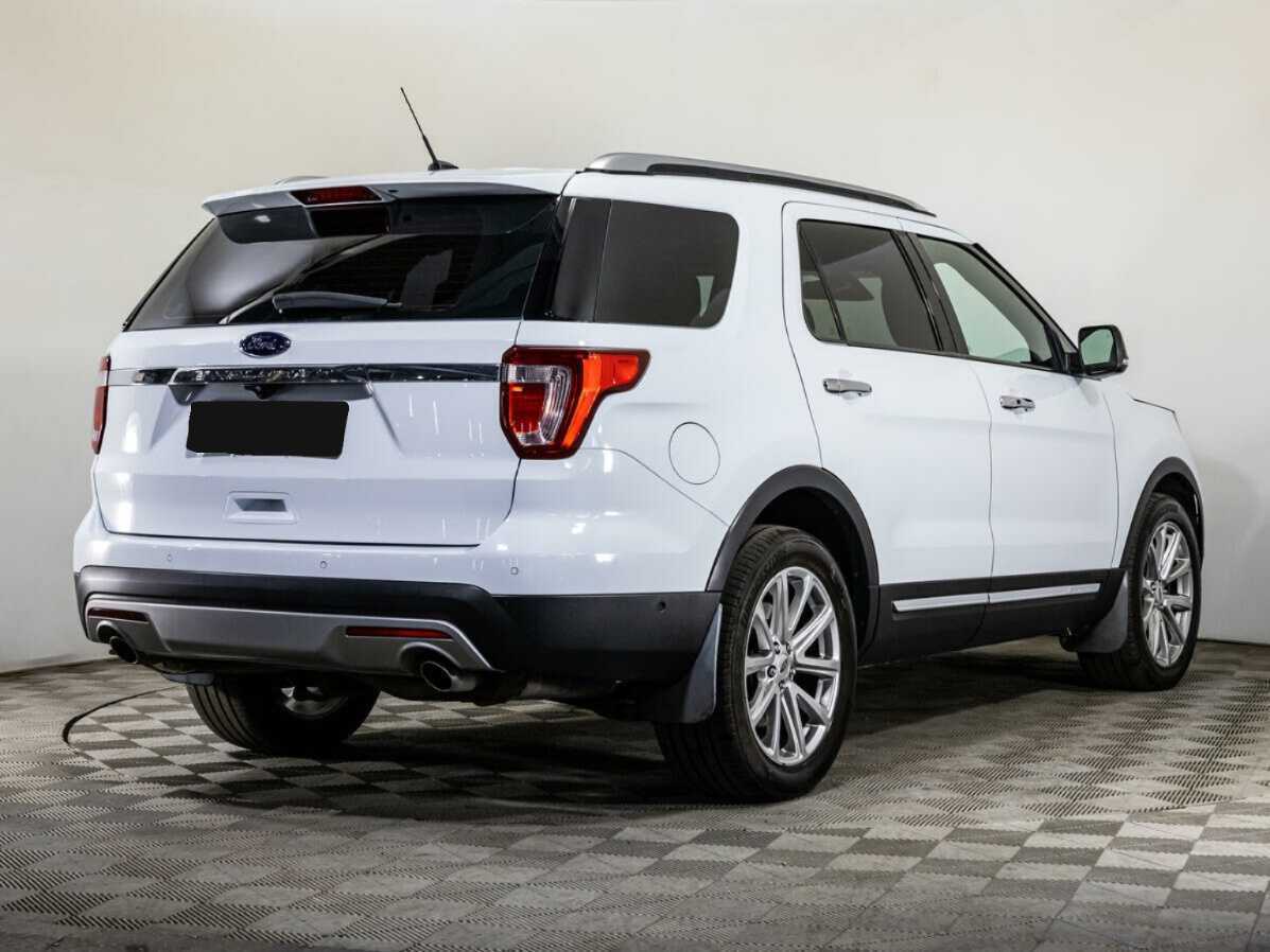 Ford Explorer 2016 года с пробегом. Фото: #3