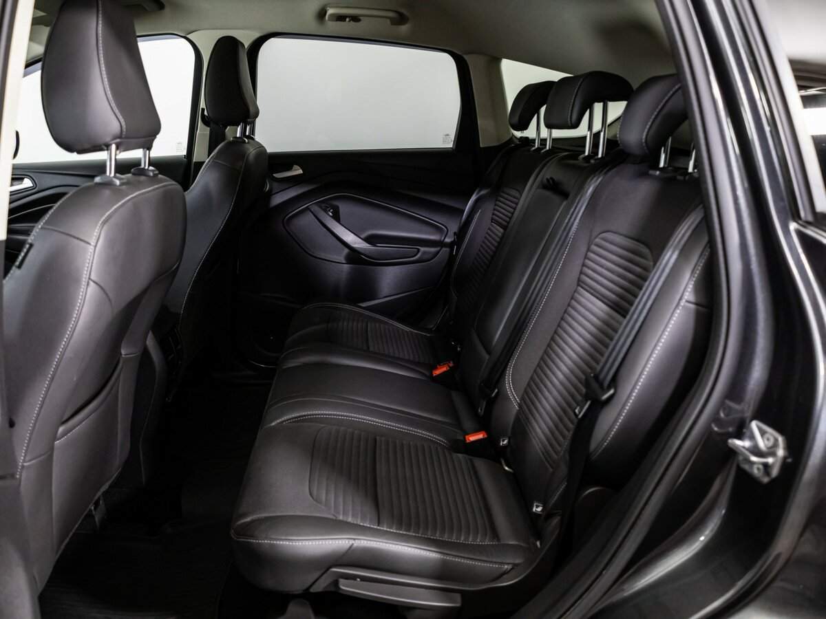 Ford Kuga 2018 года с пробегом. Фото: #9