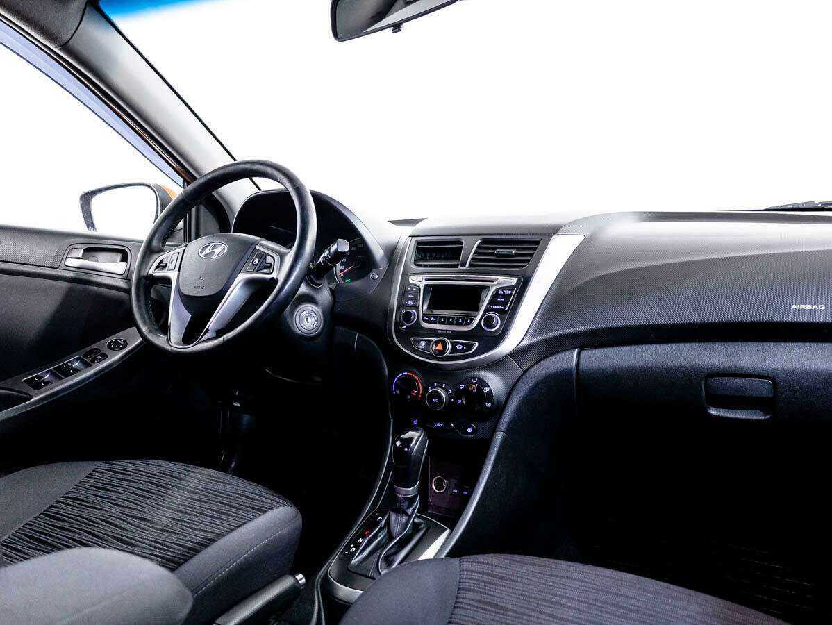 Hyundai Solaris 2014 года с пробегом. Фото: #7