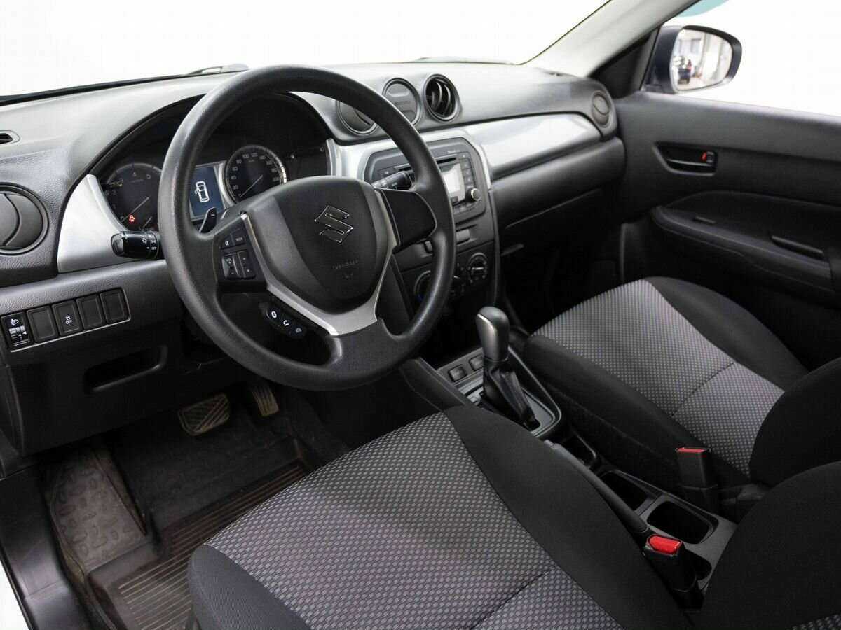 Suzuki Vitara 2015 года с пробегом. Фото: #4