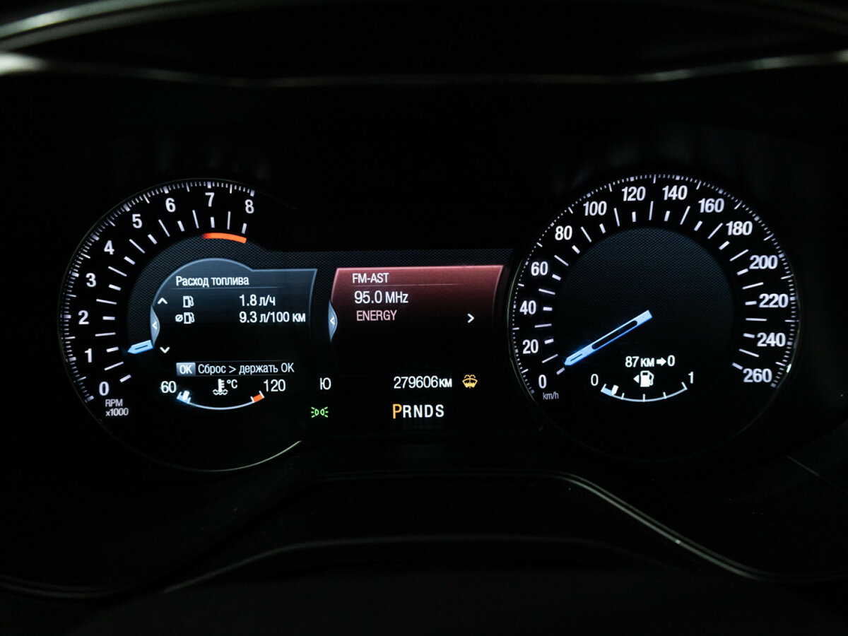 Ford Mondeo 2015 года с пробегом. Фото: #11