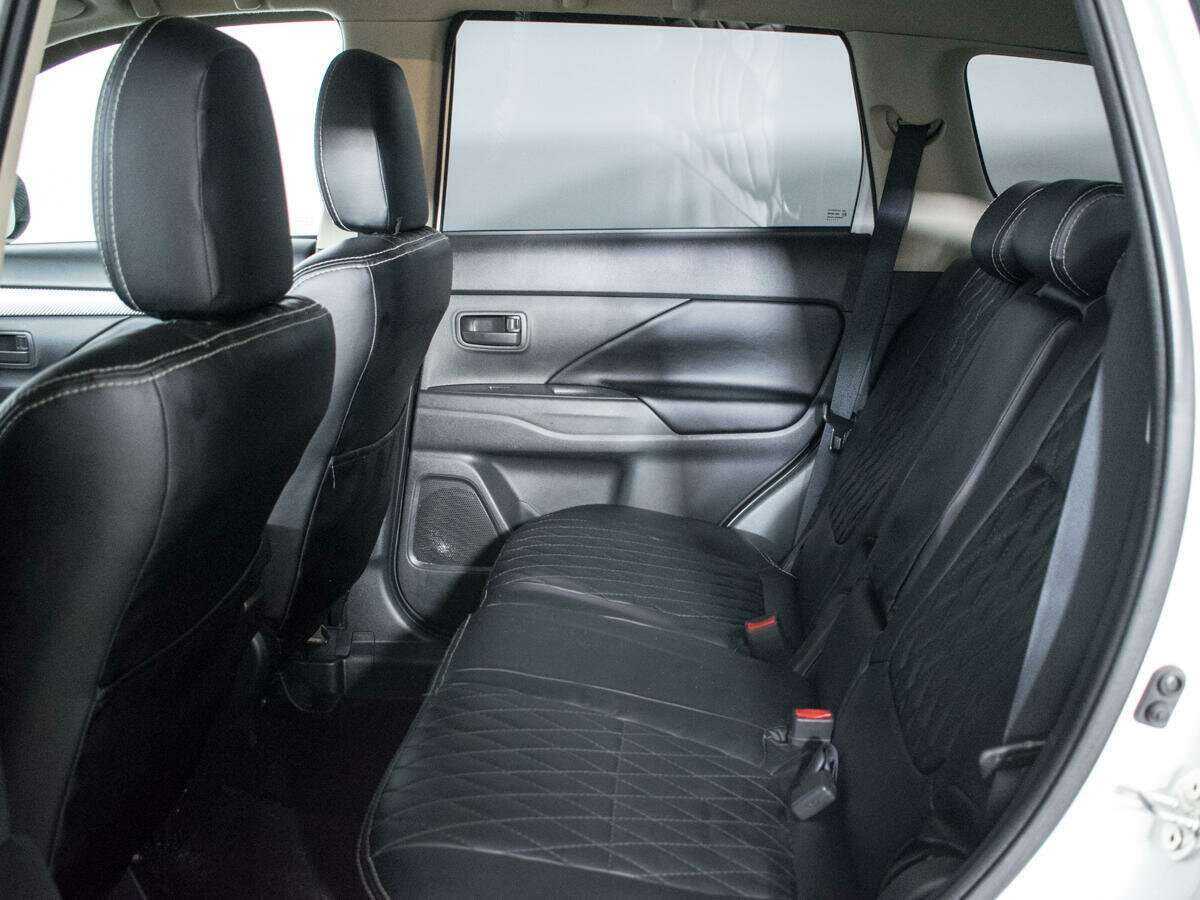 Mitsubishi Outlander 2014 года с пробегом. Фото: #7