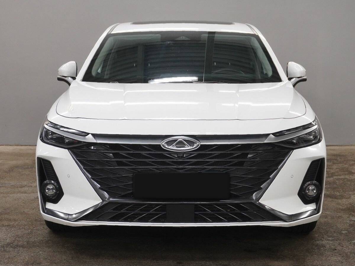 Chery Arrizo 8 2023 года с пробегом. Фото: #1