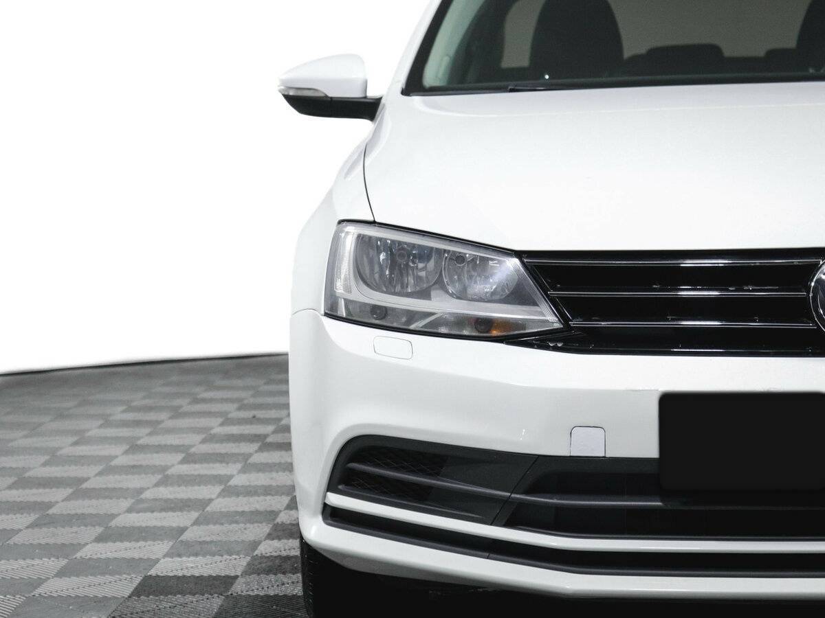 Volkswagen Jetta 2016 года с пробегом. Фото: #16