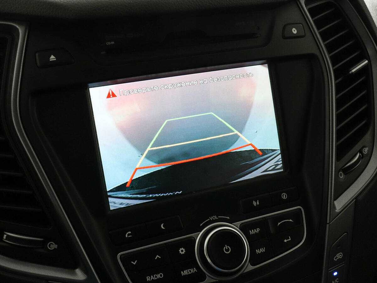 Hyundai Santa Fe 2015 года с пробегом. Фото: #12