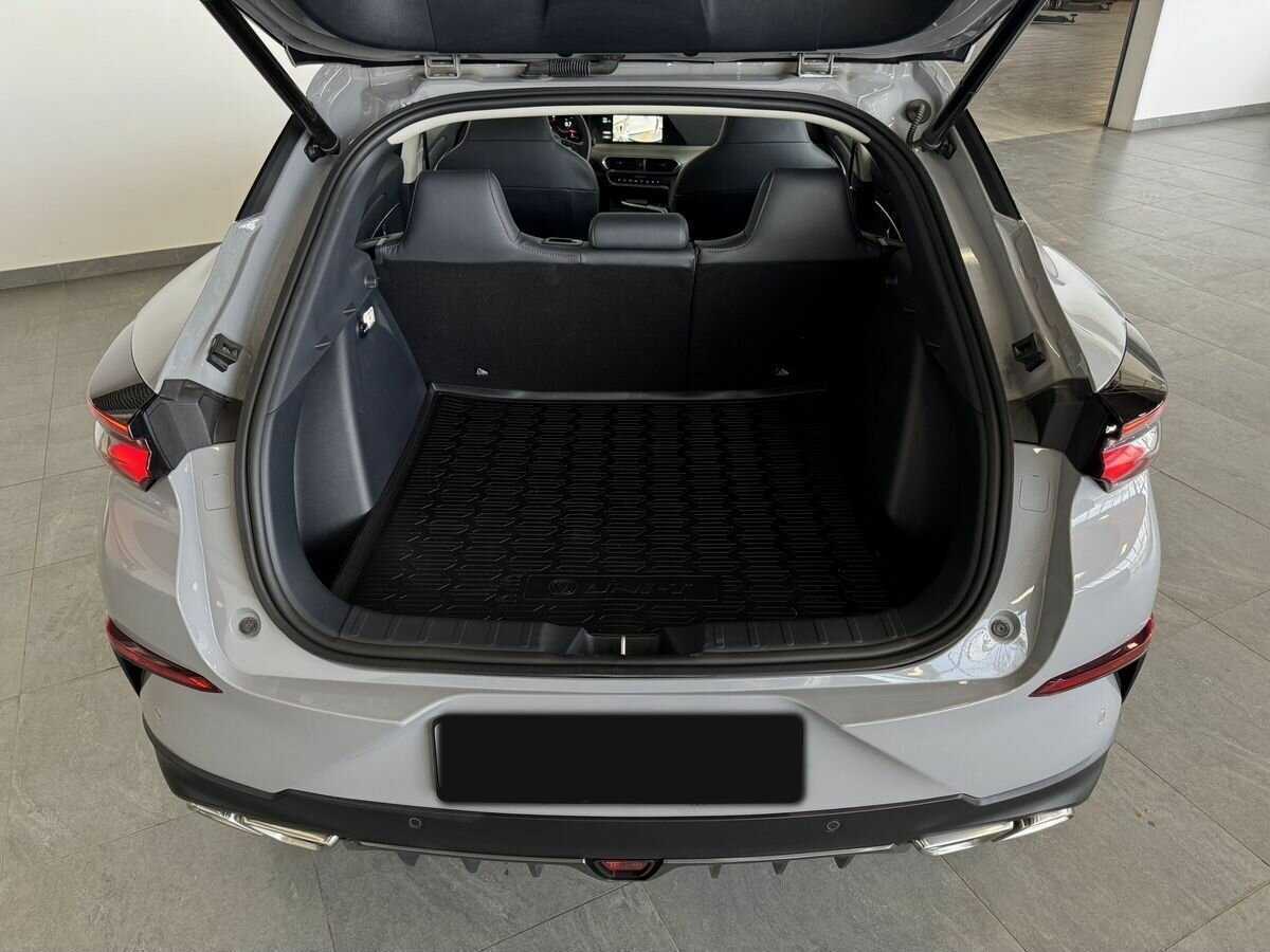 Changan UNI-T 2023 года с пробегом. Фото: #4