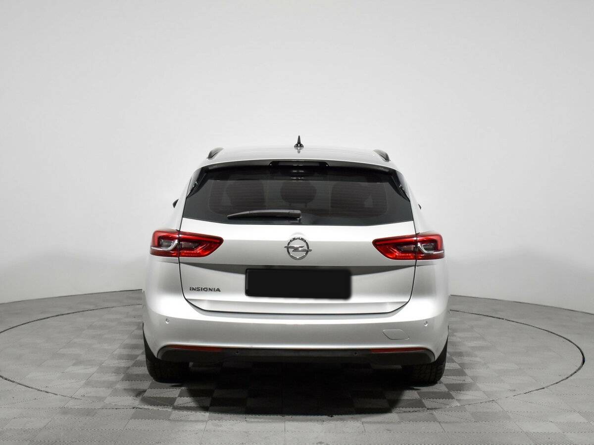 Opel Insignia 2020 года с пробегом. Фото: #4