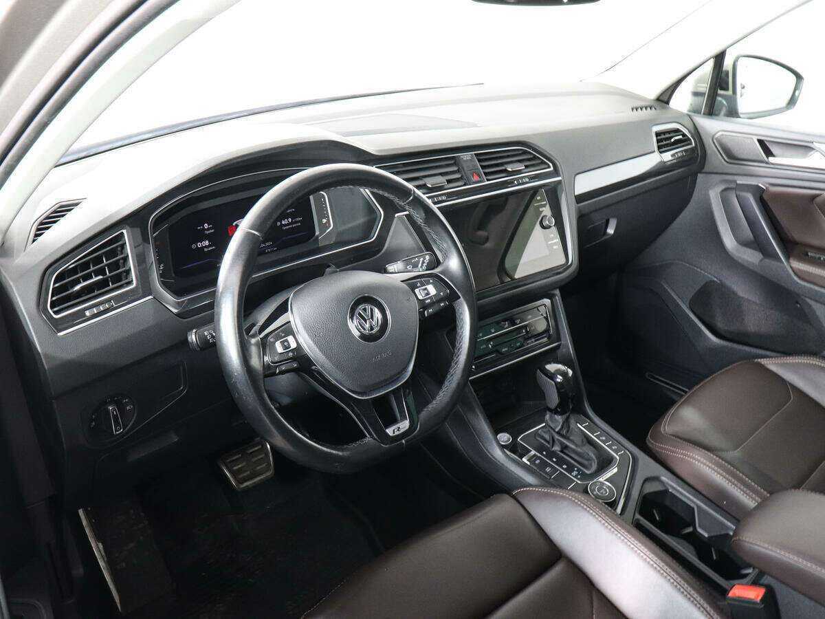Volkswagen Tiguan 2018 года с пробегом. Фото: #8