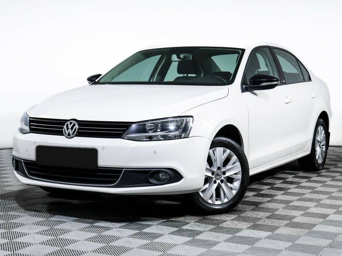 Volkswagen Jetta 2014 года с пробегом. Посмотреть фото