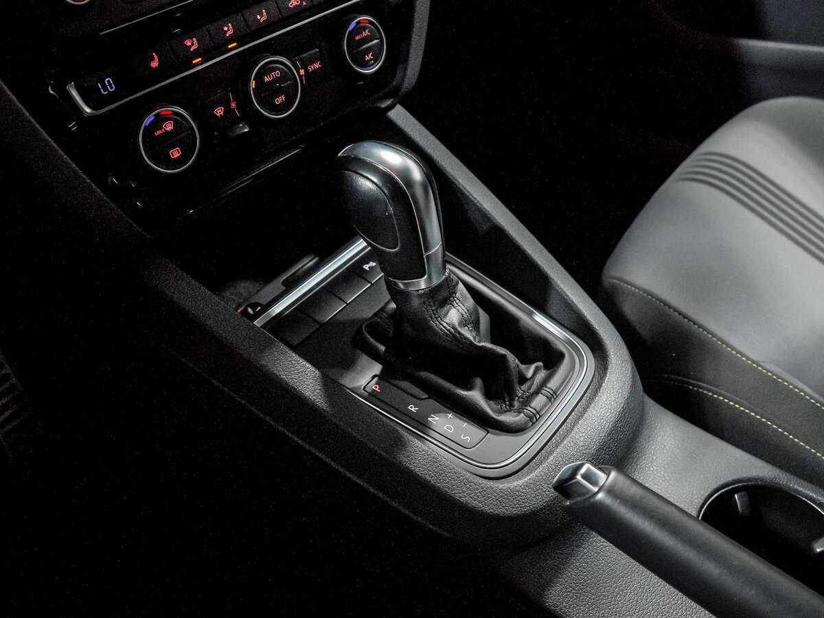 Volkswagen Jetta 2016 года с пробегом. Фото: #10