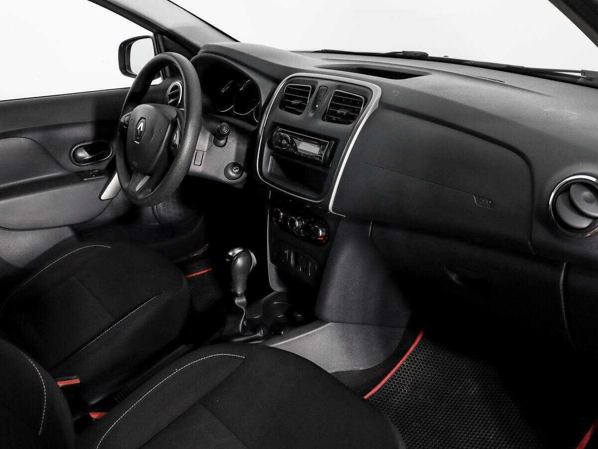 Renault Sandero 2016 года с пробегом. Фото: #10