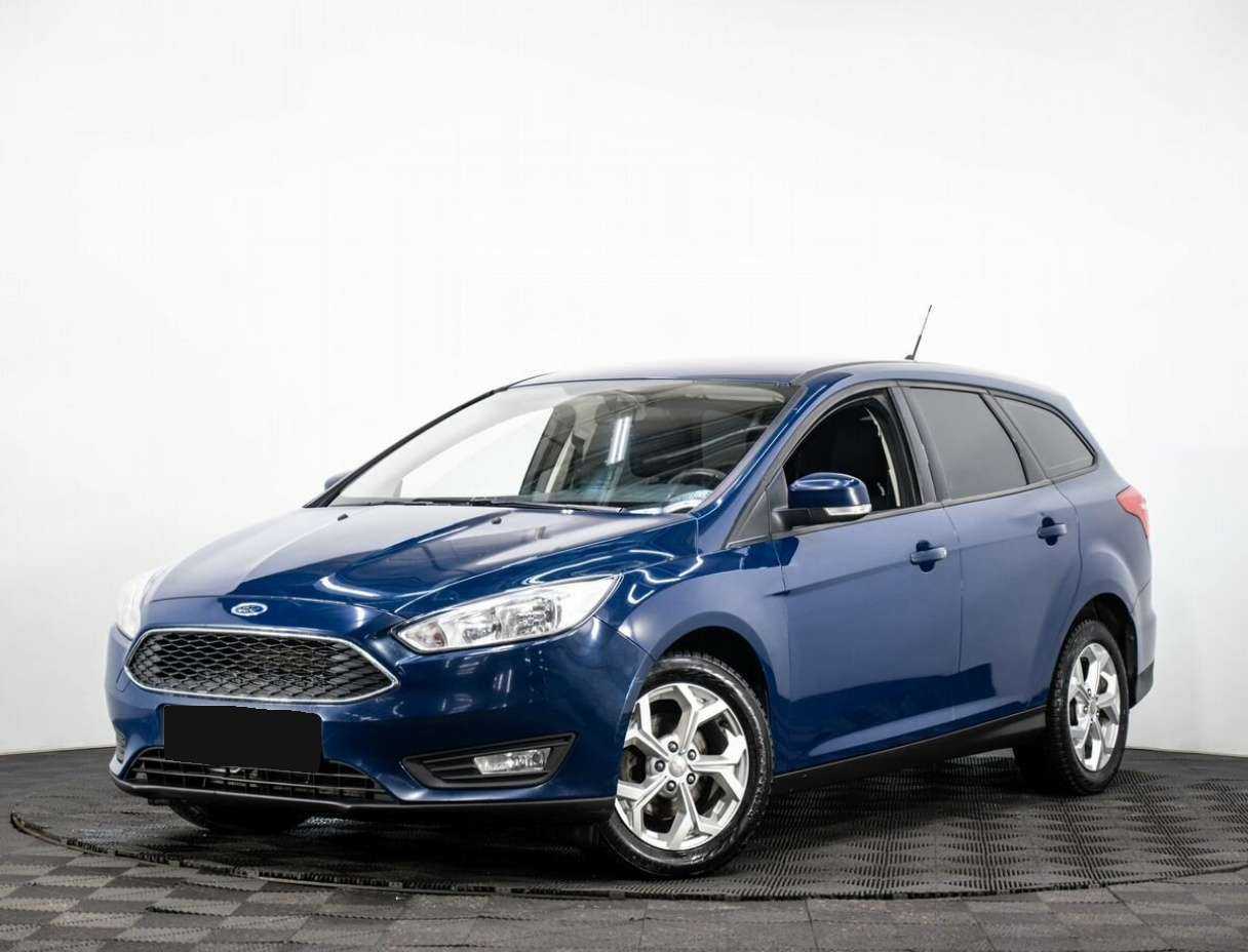Ford Focus 2017 года с пробегом. Посмотреть фото